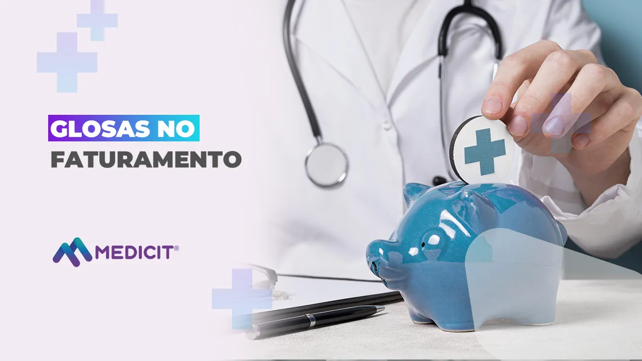 Médico colocando moeda com cruz da saúde em cofrinho, ilustrando perdas por glosas no faturamento